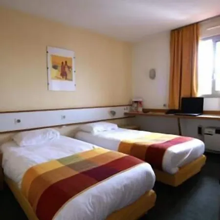 Hotell Fasthotel Tarbes - Un Fh Confort 2*